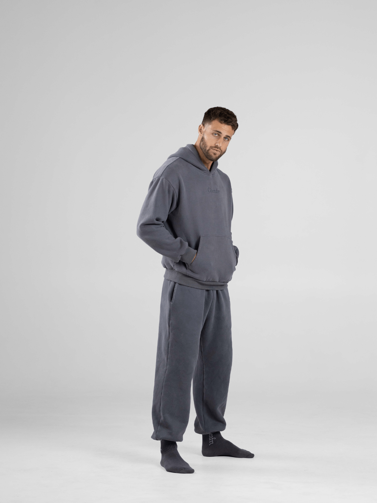 Steel Grey / M